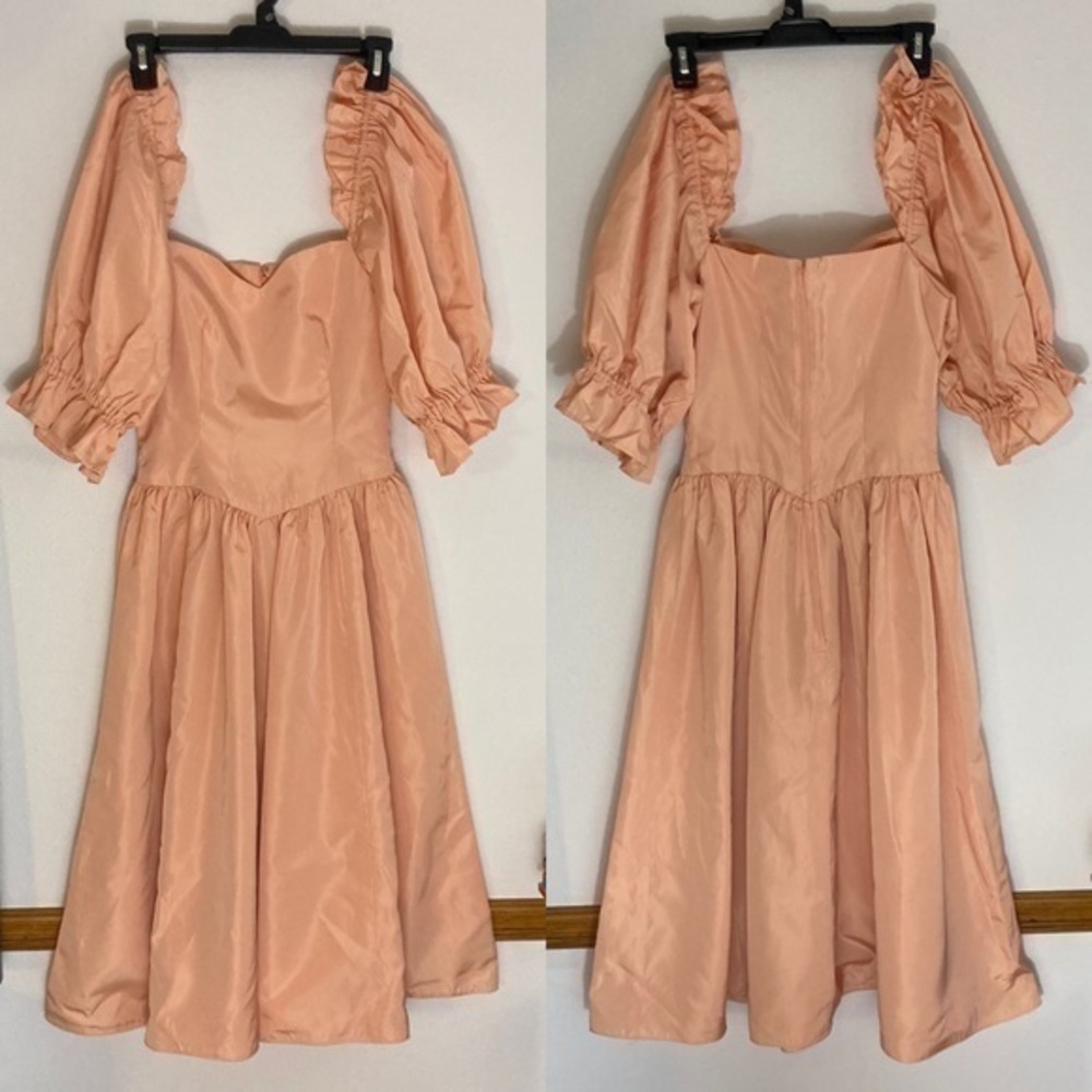 Vintage peach ballon sleeves prairie dress
